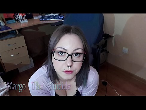 ❤️ Sexet pige med briller sutter Dildo dybt på kamera ❤ Porno at da.shufflesex-com.ru ❤