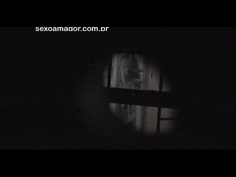 ❤️ Blondie bliver hemmeligt videooptaget af en voyeur fra nabolaget gemt bag hule mursten ❤ Porno at da.shufflesex-com.ru ❤